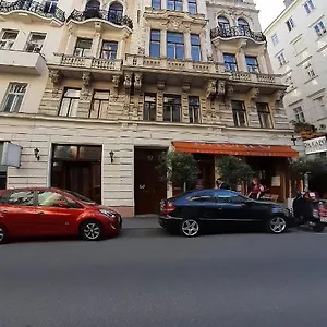 Apartment Downtown Austria